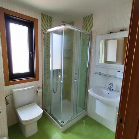 Apartamento Un Rincón Con Vistas A La Ría, Playa Y Parking. *