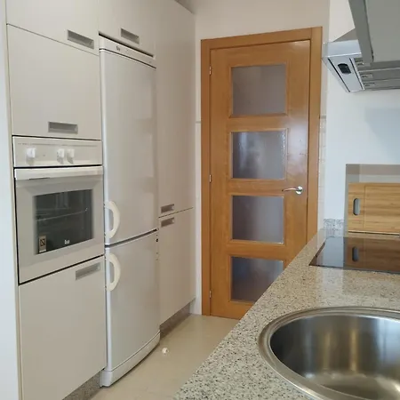 Apartamento Un Rincón Con Vistas A La Ría, Playa Y Parking. Ribeira