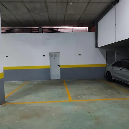 Un Rincon Con Vistas A La Ria, Playa Y Parking. Apartman Ribeira