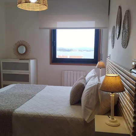 Un Rincón Con Vistas A La Ría, Playa Y Parking. * Ribeira