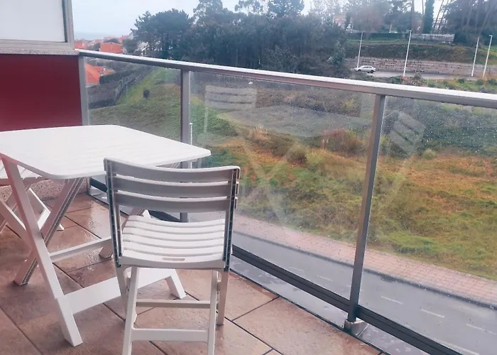 Un Rincon Con Vistas A La Ria, Playa Y Parking. * Ribeira