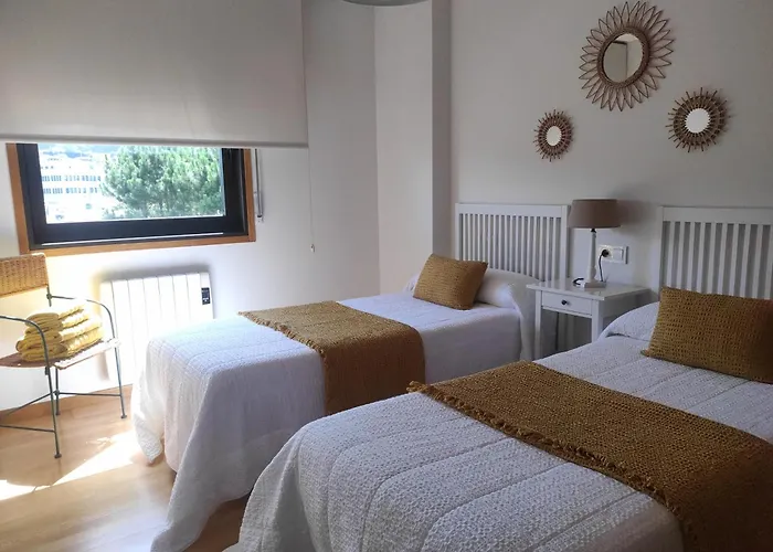 Un Rincon Con Vistas A La Ria, Playa Y Parking. *