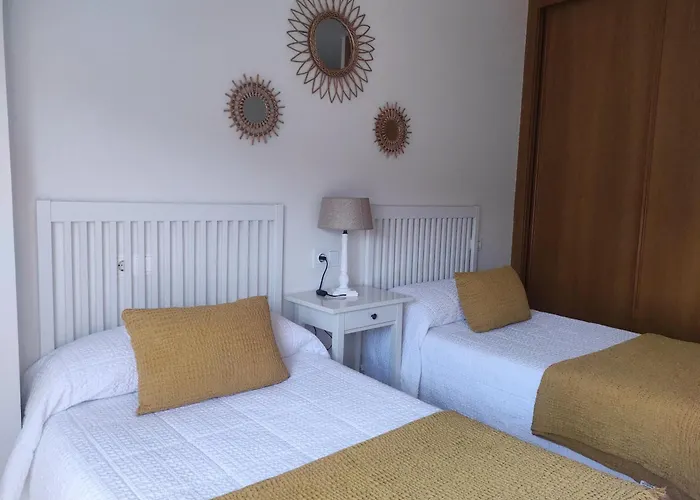 Un Rincon Con Vistas A La Ria, Playa Y Parking. Ribeira